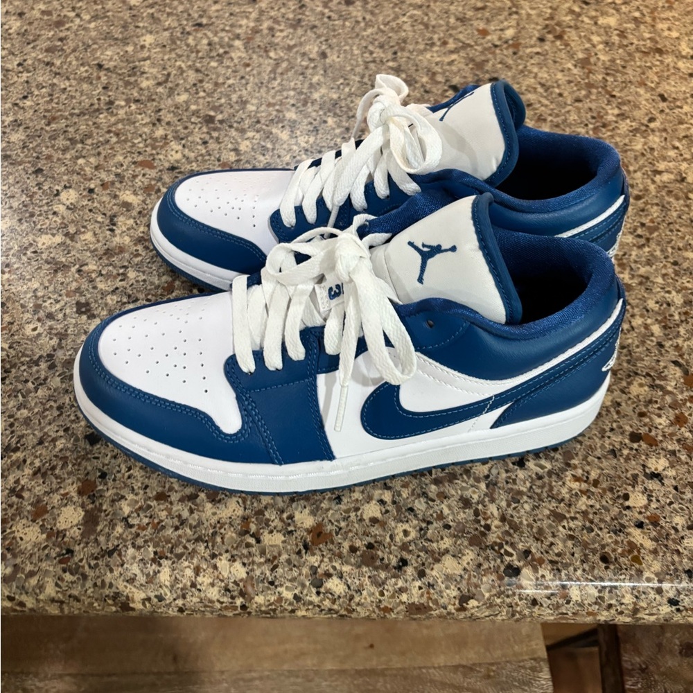 AirJordan Blue and White Sneakers Low-Cut Design